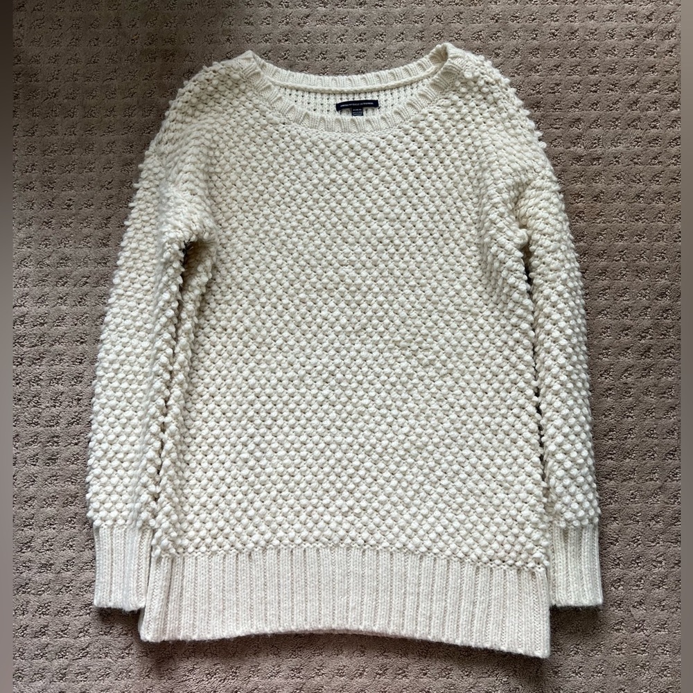 American Eagle Cream sweater